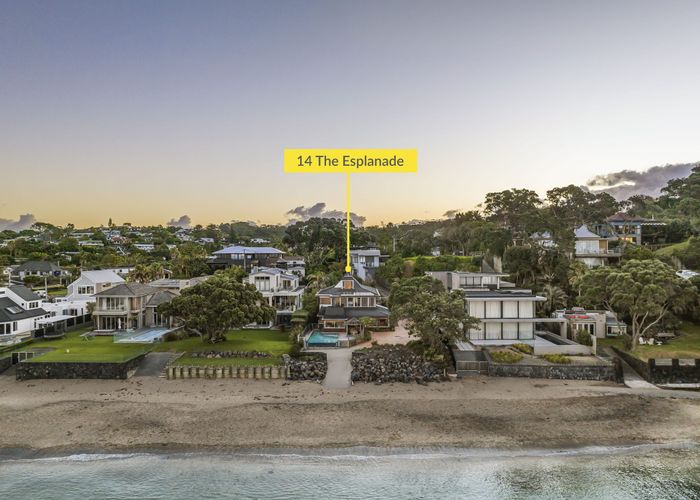 For sale 14 The Esplanade, Campbells Bay, North Shore City, Auckland