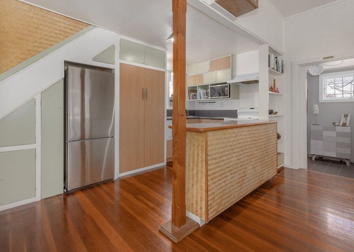  at 11 Whanake Street, Titahi Bay, Porirua