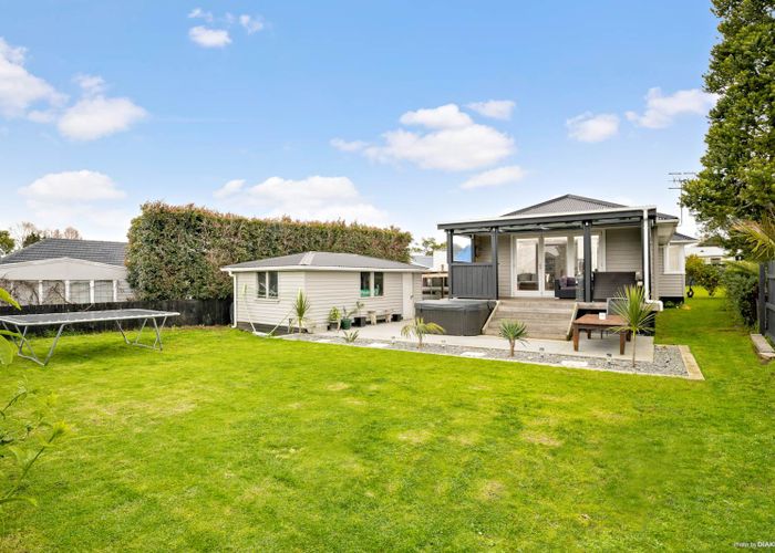  at 20 Pirangi Street, Point England, Auckland