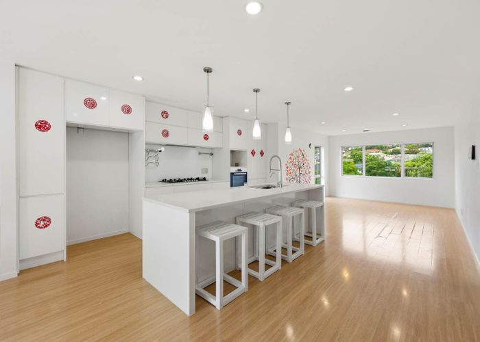  at 101 Bayside Drive, Browns Bay, North Shore City, Auckland