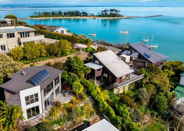  at 1E Fifeshire Crescent, Stepneyville, Nelson