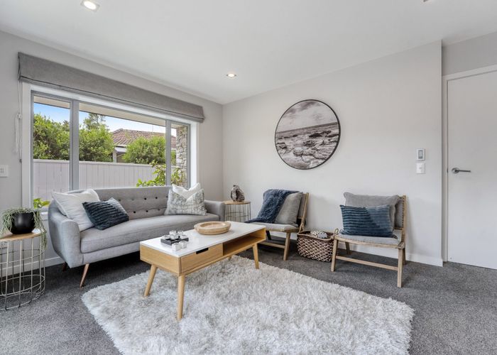  at 128 Churchill Road, Rothesay Bay, North Shore City, Auckland