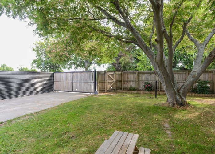  at 251 Havelock Road, Akina, Hastings