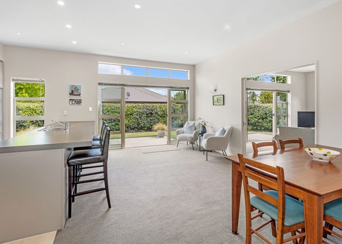  at 16 Kilbride Gardens, Halswell, Christchurch City, Canterbury