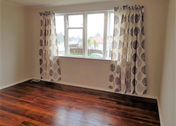  at 78 Leicester Street, Cannons Creek, Porirua, Wellington