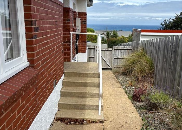  at 15 Seaview Terrace, Kew, Dunedin, Otago