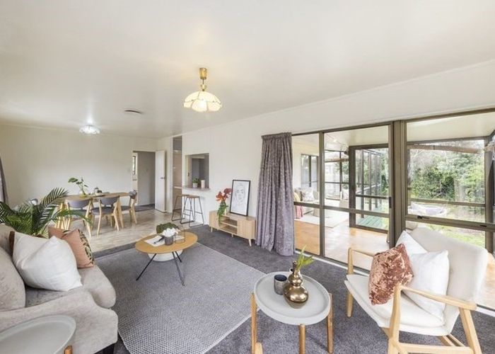  at 14 Meadowbrook Drive, Cloverlea, Palmerston North