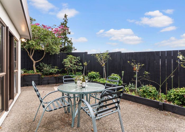  at 2/63 Fancourt Street, Meadowbank, Auckland City, Auckland