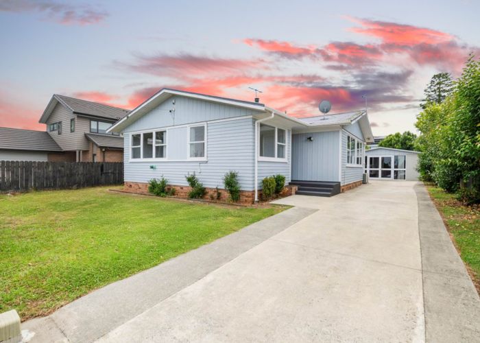  at 3 Eddowes Street, Manurewa, Auckland