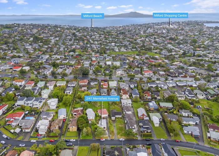  at 2/41 Merriefield Avenue, Forrest Hill, North Shore City, Auckland