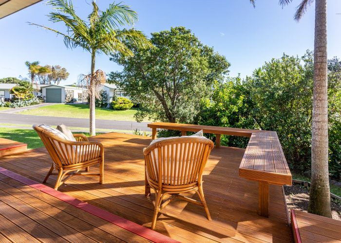  at 2 Norfolk Place, Tairua, Tairua