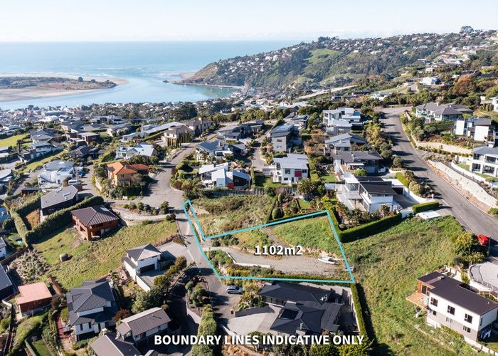  at 2 Harry Fergus Lane, Redcliffs, Christchurch City, Canterbury