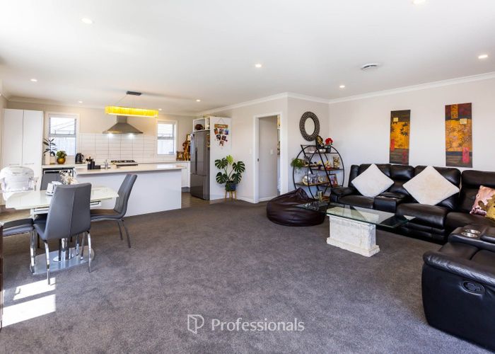  at 20 Poulson Grove, Trentham, Upper Hutt, Wellington