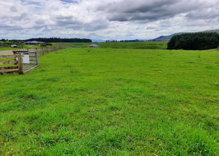  at 28 Highland View Drive, Tokomaru, Palmerston North