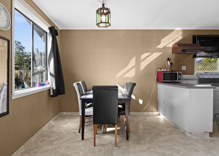  at 701A Whitehead Road, Saint Leonards, Hastings