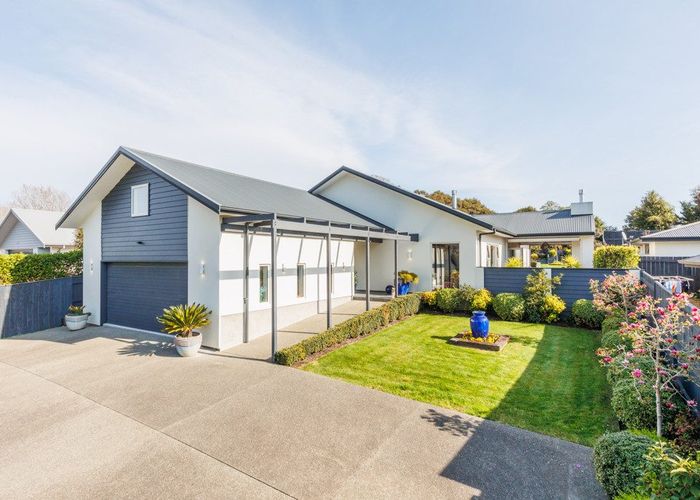  at 115 Atawhai Road, Fitzherbert, Palmerston North