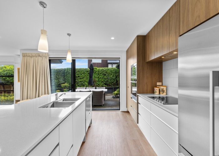  at 32 Whiteley Street, Moturoa, New Plymouth, Taranaki