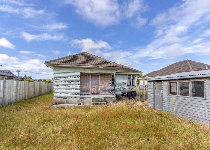  at 7 Cossar Street, Burwood, Christchurch