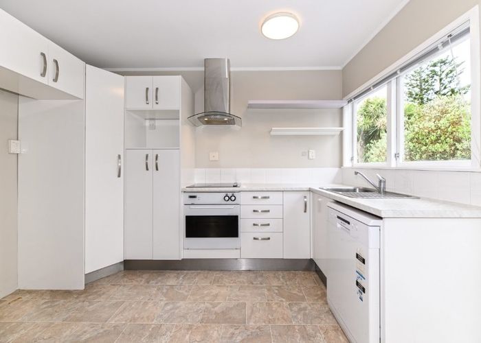  at 12 Denyer Place, New Lynn, Waitakere City, Auckland