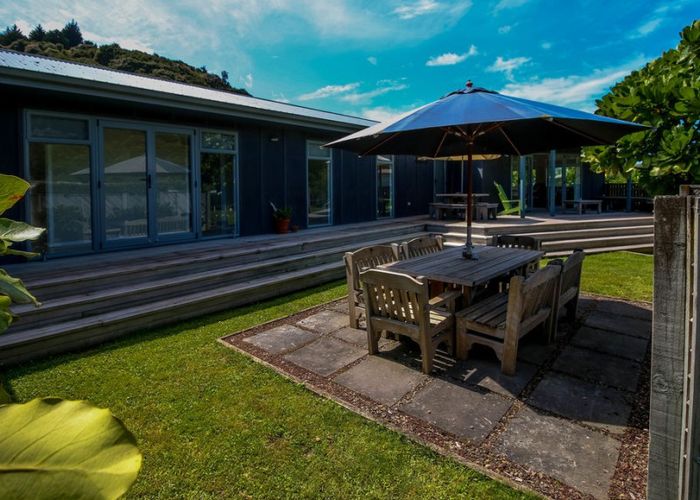  at 4 Nga Manu Place, Tangoio