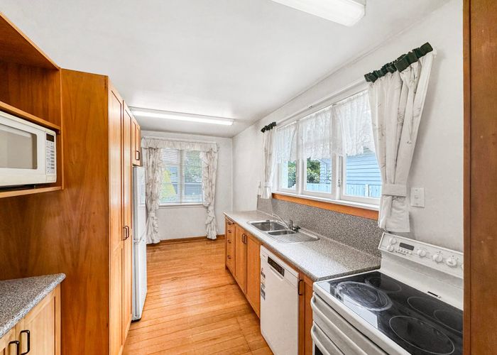  at 48 Wayside Avenue, Burnside, Christchurch City, Canterbury