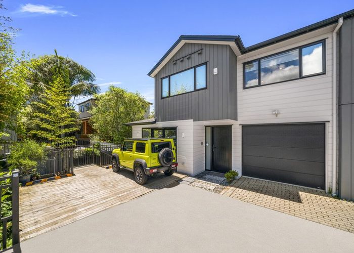  at 25F Oteha Valley Road, Northcross, North Shore City, Auckland