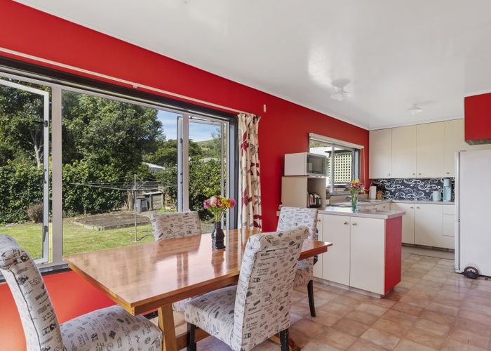  at 13 Churchill Avenue, Richmond