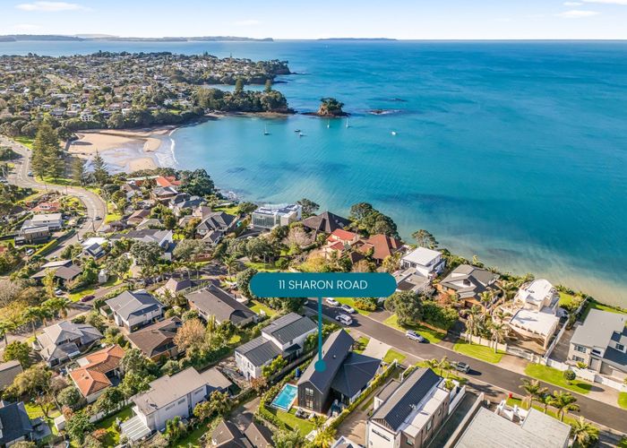  at 11 Sharon Road, Browns Bay, North Shore City, Auckland