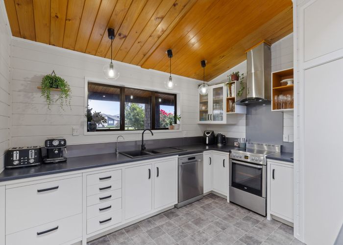  at 7 Stirling Drive, Morrinsville, Matamata-Piako, Waikato