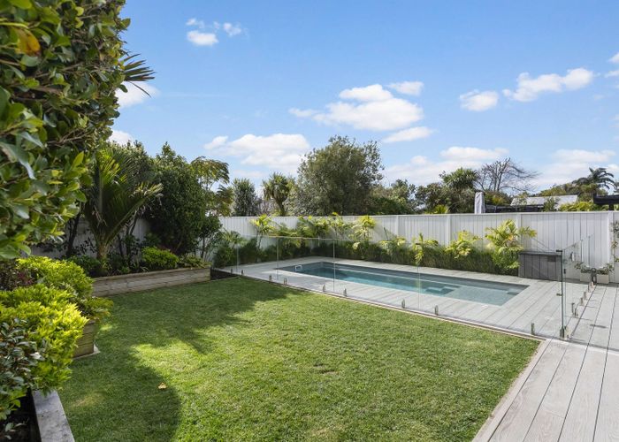  at 2 Faulder Avenue, Westmere, Auckland City, Auckland