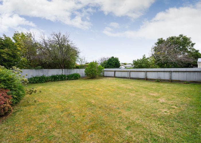  at 42 Ihle Street, Terrace End, Palmerston North, Manawatu / Whanganui