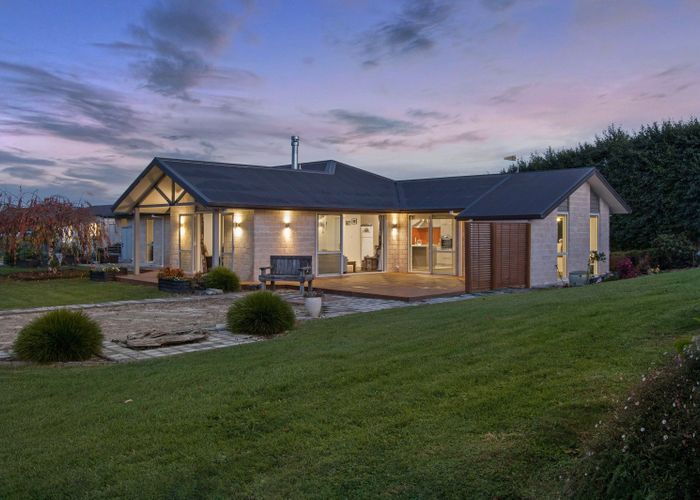  at 325 Lockington Road, Aongatete, Katikati