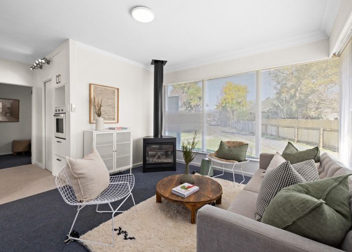  at 16 Howard Road, Taradale, Napier