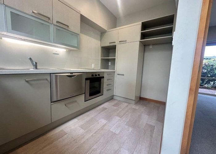  at 1/65 Bryndwr Road, Bryndwr, Christchurch City, Canterbury