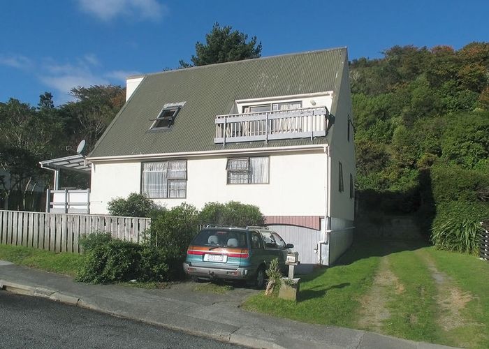  at 81 Hazlewood Avenue, Karori, Wellington