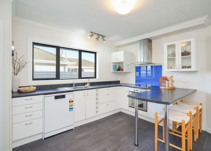  at 233 Crawford Street, Glengarry, Invercargill