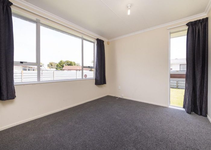  at 8 Robinson Crescent, Westbrook, Palmerston North, Manawatu / Whanganui