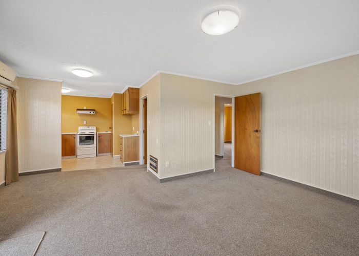  at 2/4 King Street, Taradale, Napier, Hawke's Bay