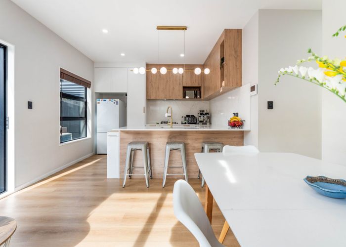  at 13F Purata Pl, Mangere Bridge, Manukau City, Auckland