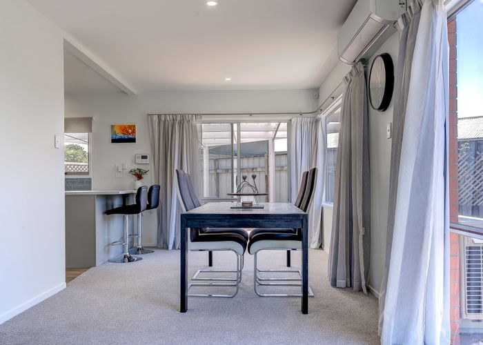  at 4 Morrow Avenue, St Andrews, Hamilton