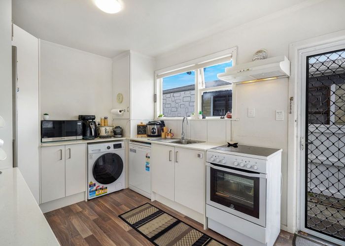  at 1/17 Browns Rd, Manurewa, Manukau City, Auckland