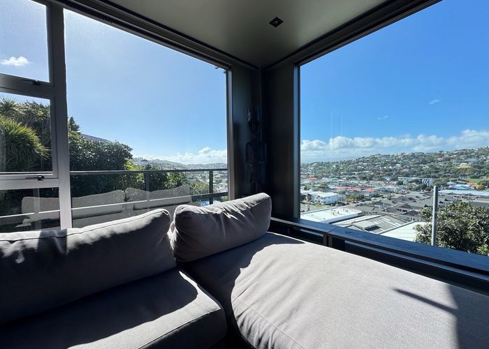  at 13 Ropa Lane, Maupuia, Wellington, Wellington