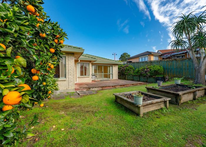  at 3 Rosebay Rise, Henderson, Waitakere City, Auckland