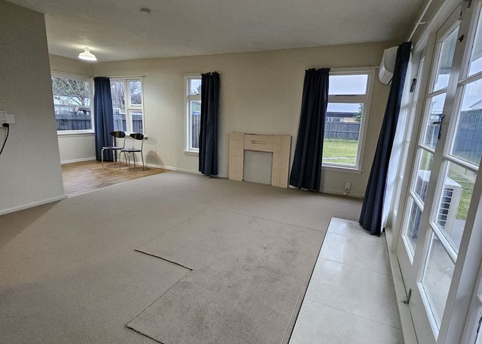 at 6 Wimborne Crescent, Aranui, Christchurch City, Canterbury