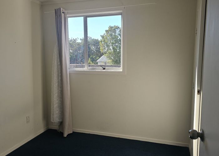  at 9 Miro Street, New Lynn, Waitakere City, Auckland