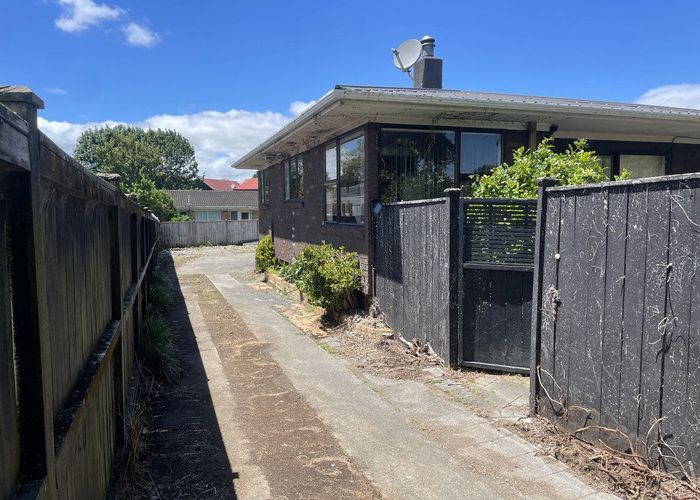  at 33 Celtic Crescent, Ellerslie, Auckland City, Auckland