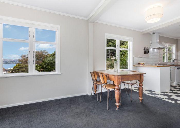  at 31 Airlie Road, Plimmerton, Porirua, Wellington