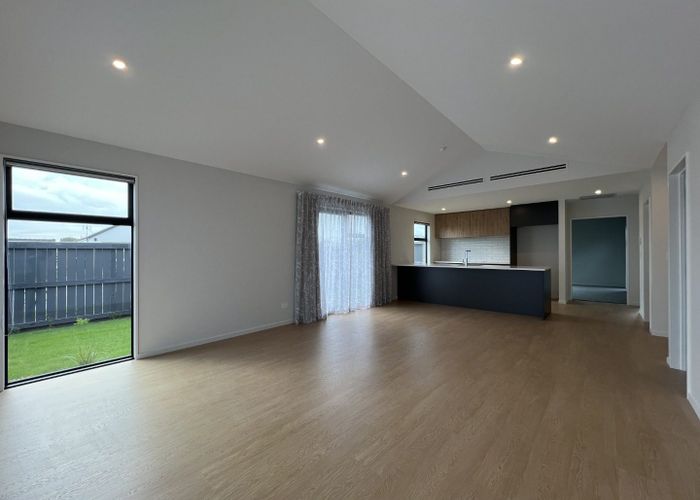  at 102 Skibbereen Dr, Halswell, Christchurch City, Canterbury