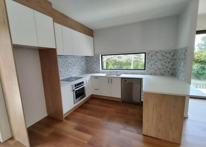  at 1 Korokio Lane, Henderson, Waitakere City, Auckland