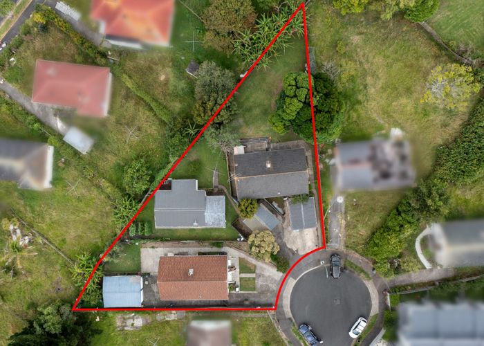  at 8 Huxley Place, Glen Innes, Auckland City, Auckland